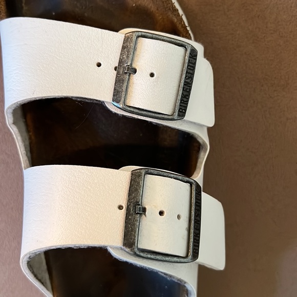 Birkenstock White Arizona Slide Shoe- Size 38 - Picture 6 of 13